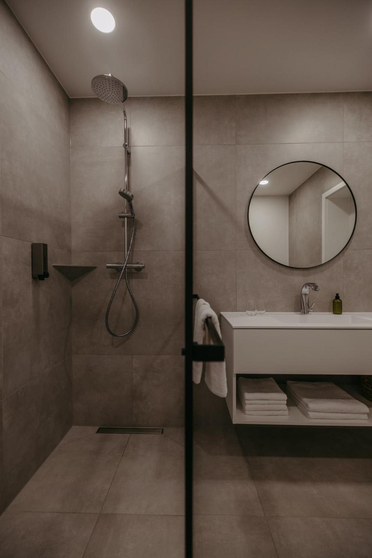 Studio 777 Apartments Illmitz Phòng bức ảnh